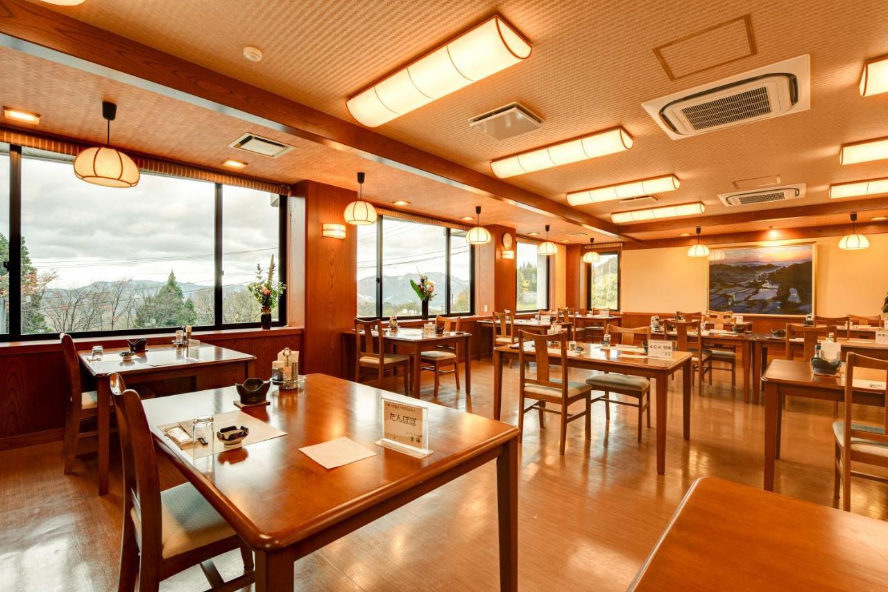 Unkai Hotel Tokamachi Luaran gambar